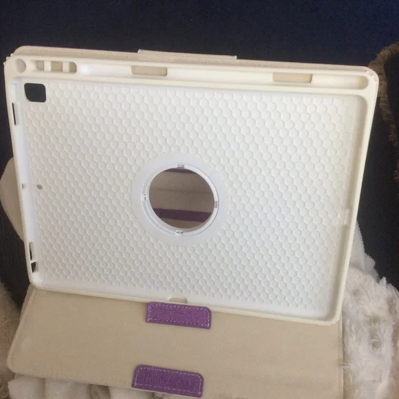 iPad Air 2 case - Picture 4 of 6